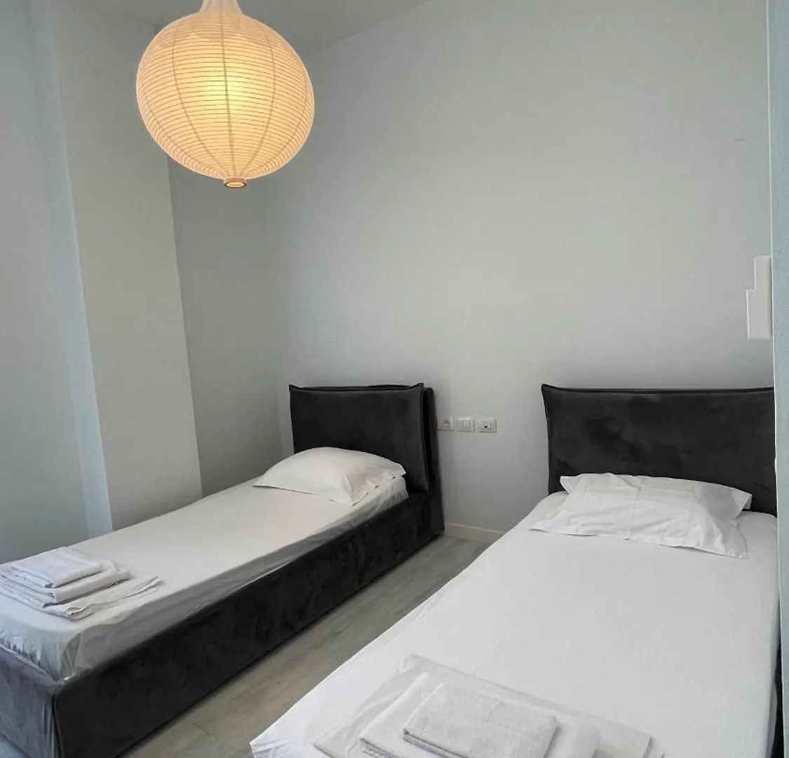 Apartment Palase Four C Three Bedroom Big Deluxe Villa 35